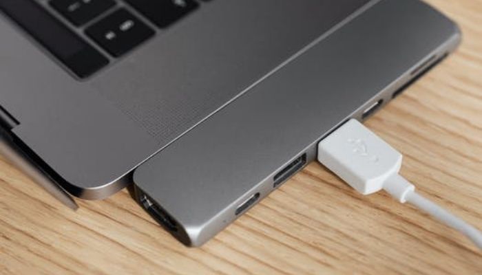 How to Fix USB Ports on Toshiba Satellite Laptop